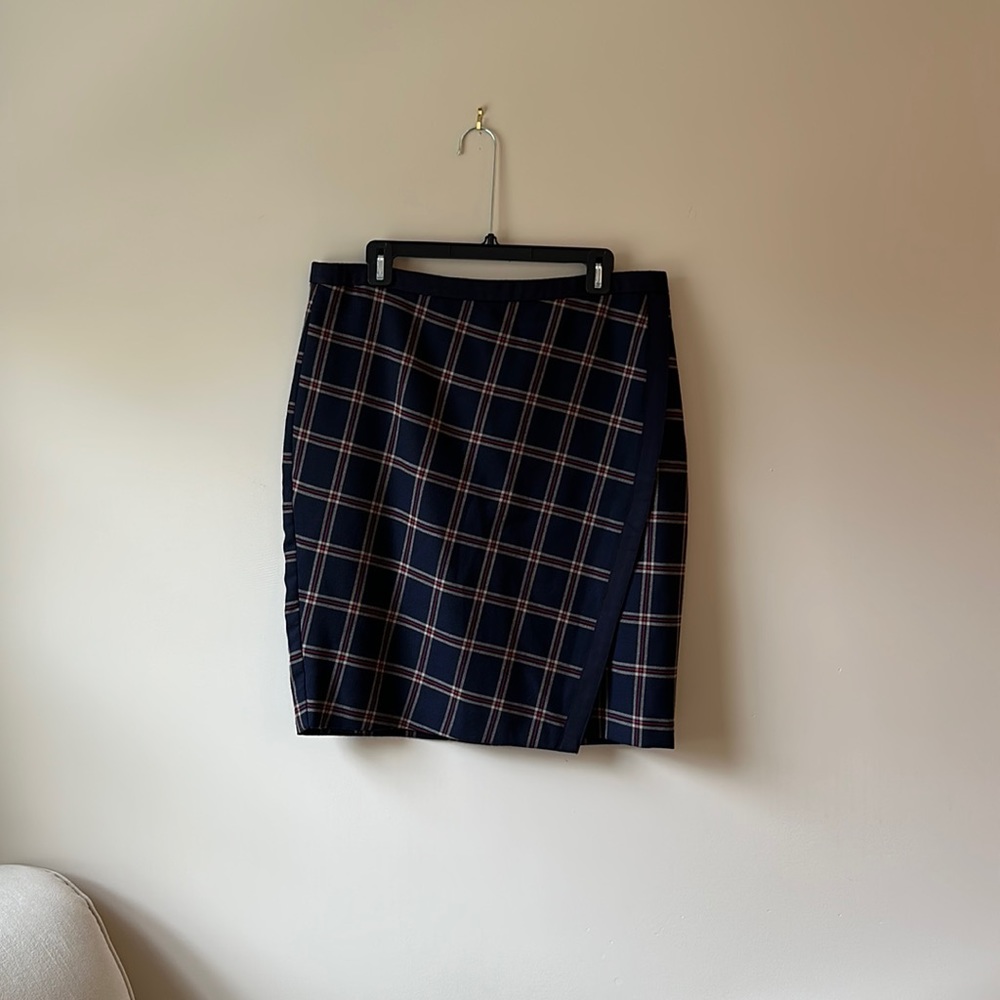 Brooks Brothers “346” 100% Wool Plaid Skirt, Size 12